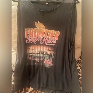Spell and the Gypsy Collective frontier tank size X-Large